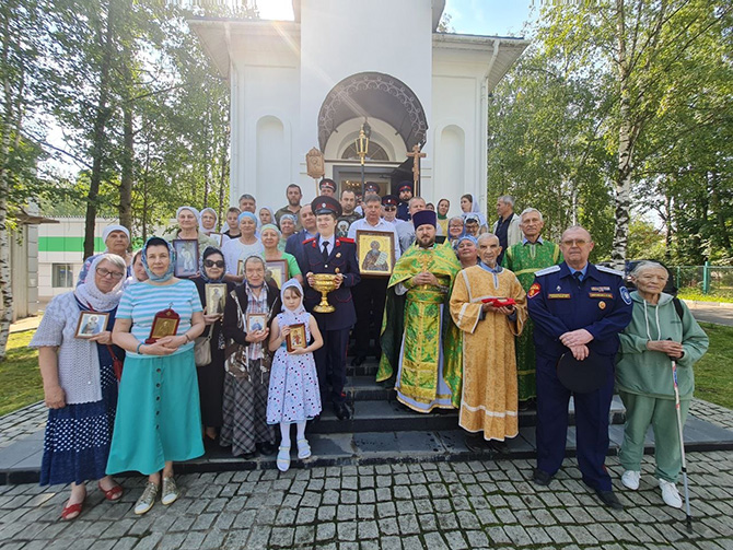 Казачий крестный ход в Лунево