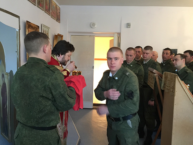 Светлая седмица в воинской части
